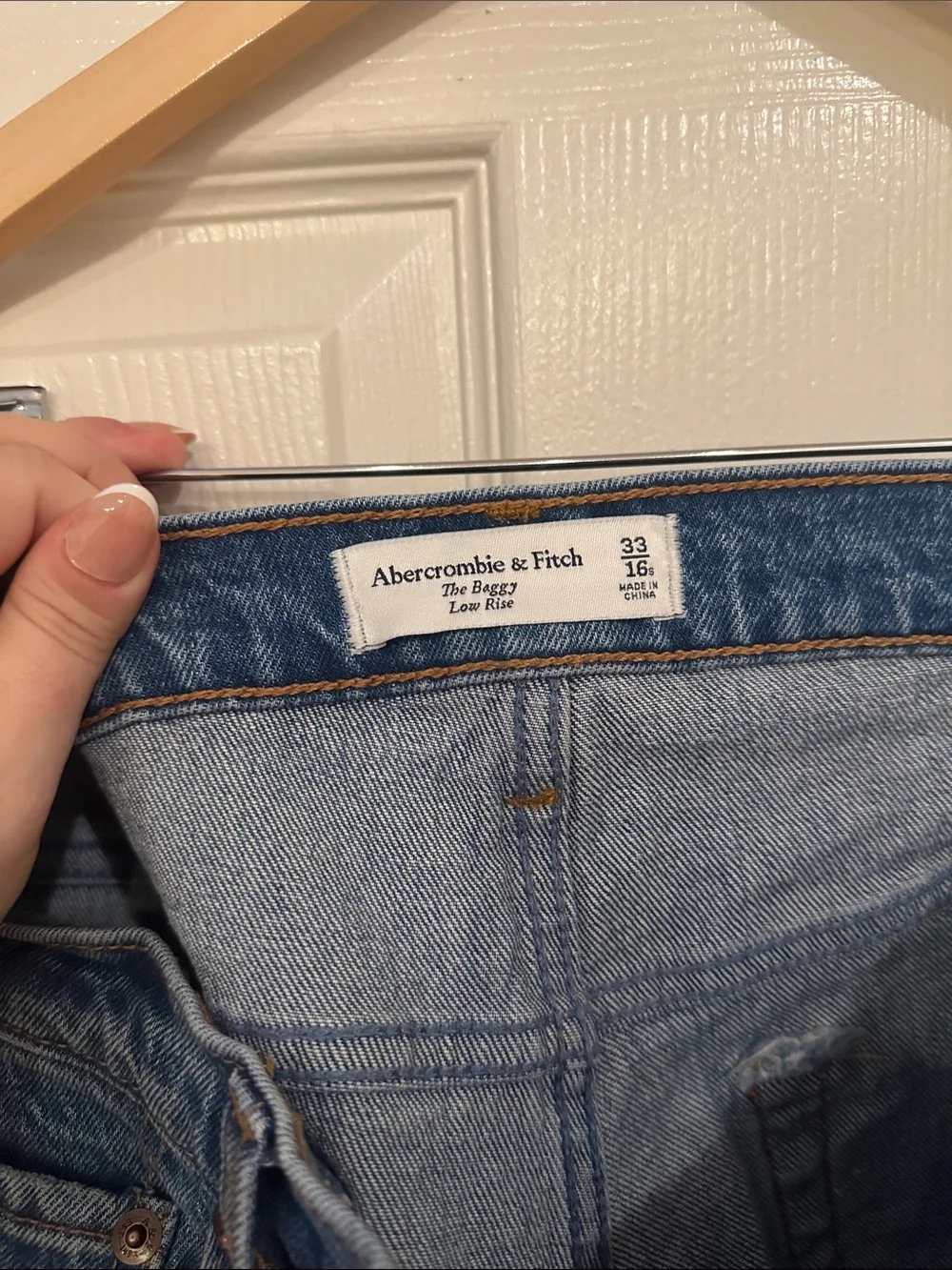 Abercrombie & Fitch Low Rise Baggy Jean